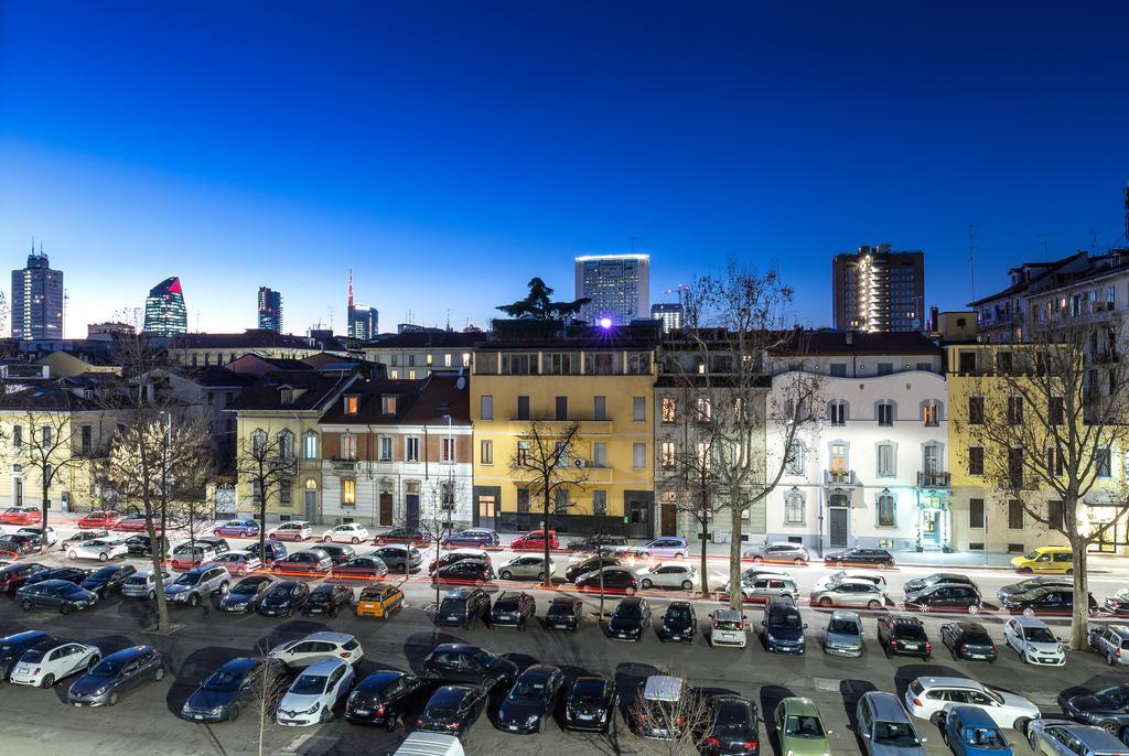 Blue Sky — Photos 1